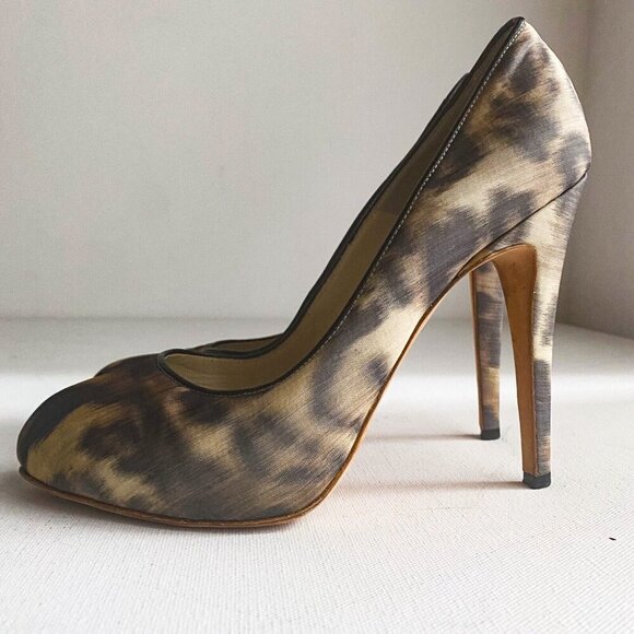 Brian Atwood Classic Animal Print Sexy High Heels Stilettos 37.5 - Picture 7 of 7